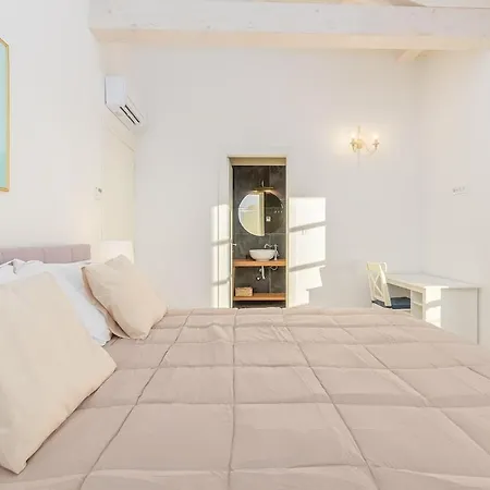 Stella By Istrialux *