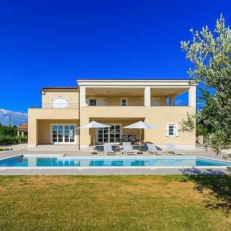 Villa Stella By Istrialux